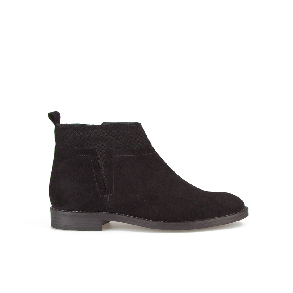 Botins Rasos - undefined
