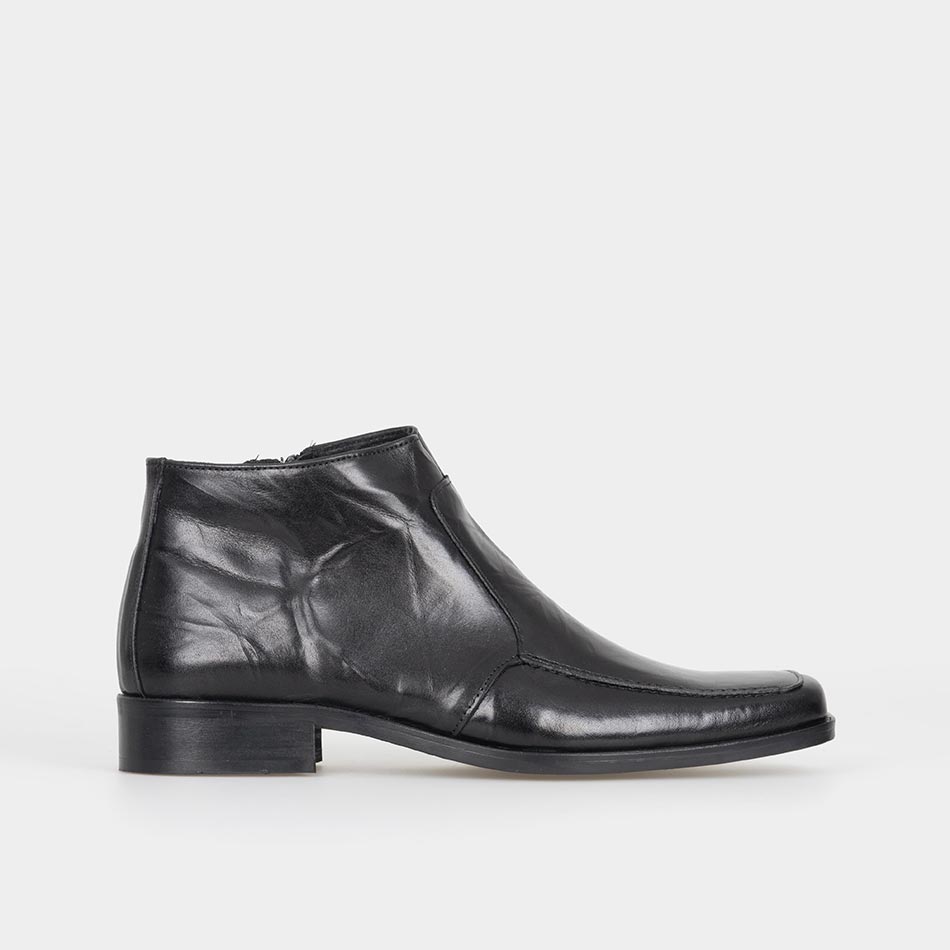 Botins - undefined