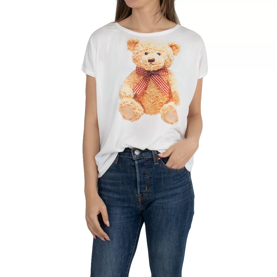 T-shirt - undefined