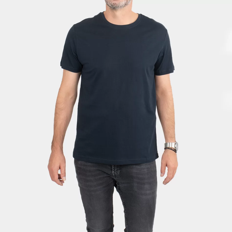 T-shirt Básica - Armazéns Ronfe