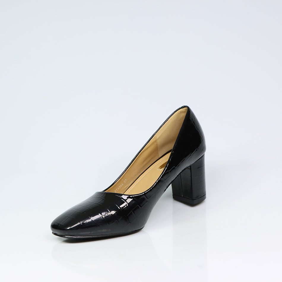 Sapatos de Senhora em verniz com salto de 6,5 cm