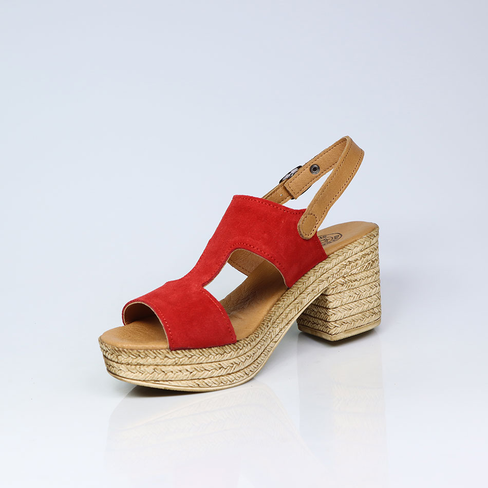 Sandálias de Senhora em camurça, cunha com 7,5 cm