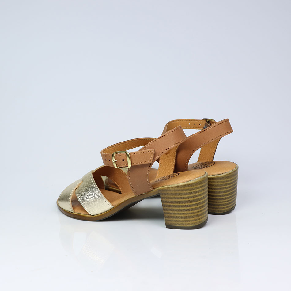 Sandálias de Senhora em pele, salto com 6 cm