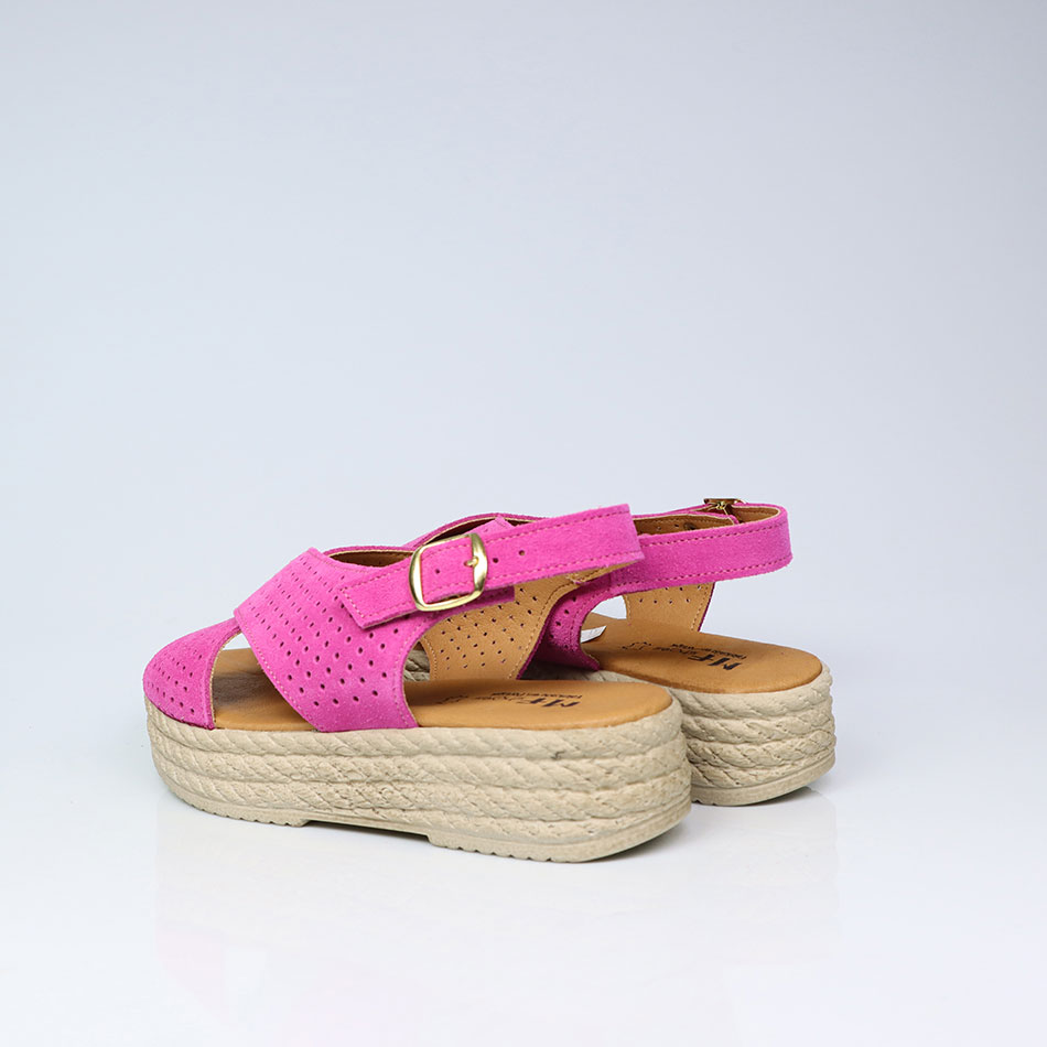 Sandálias de Senhora em camurça, plataforma de 4 cm