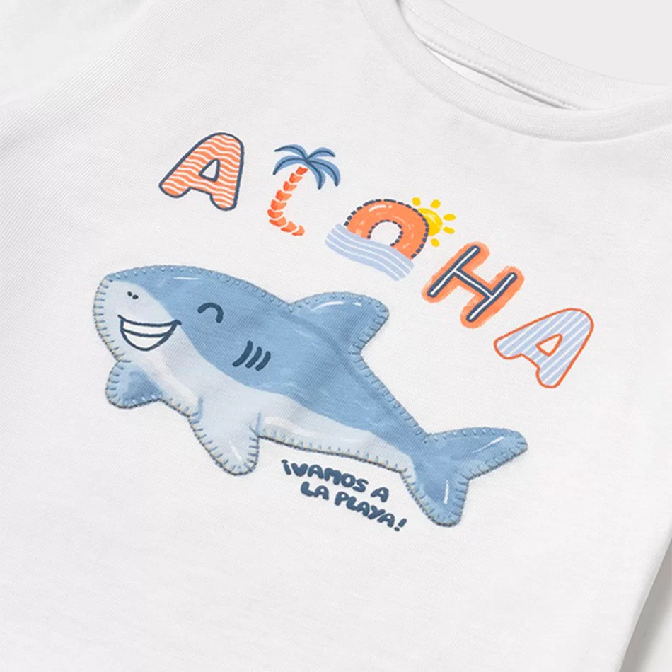 T´SHIRT COM APLICAÇÕES - undefined
