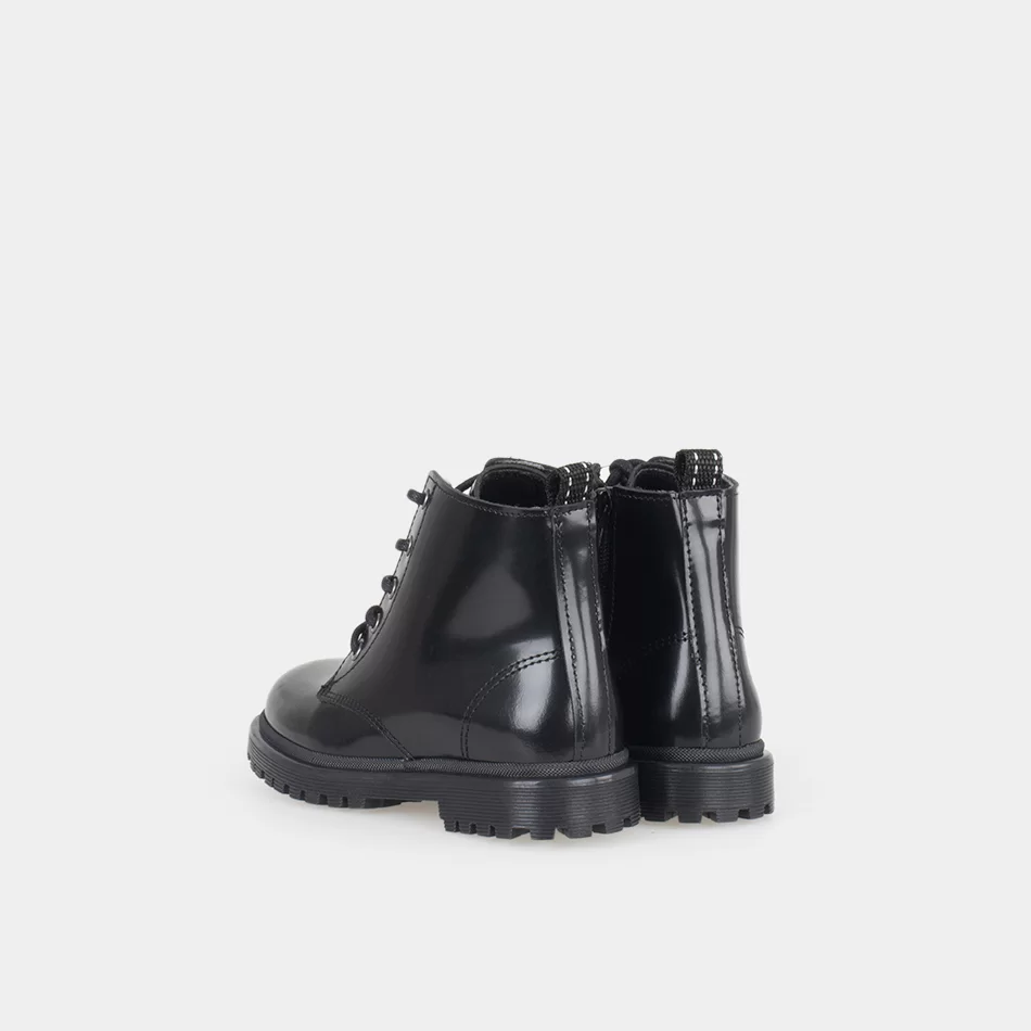 Botins - undefined