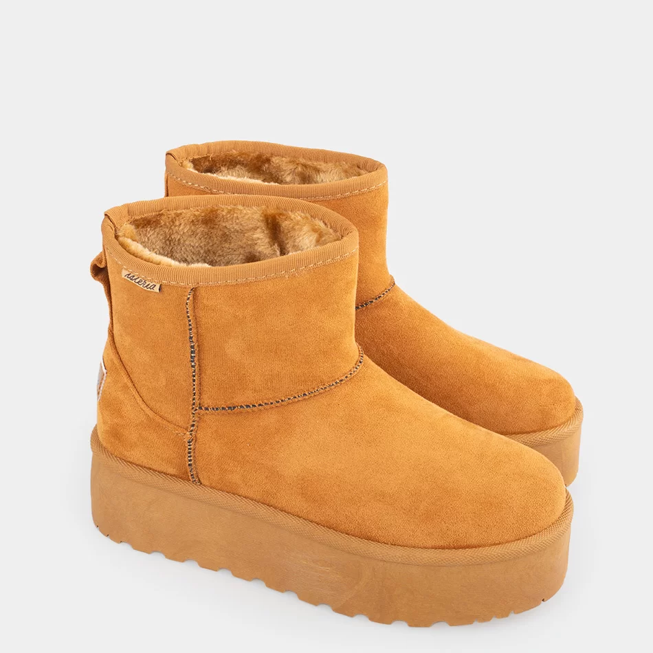 Botas Classic Mini com Plataforma - undefined