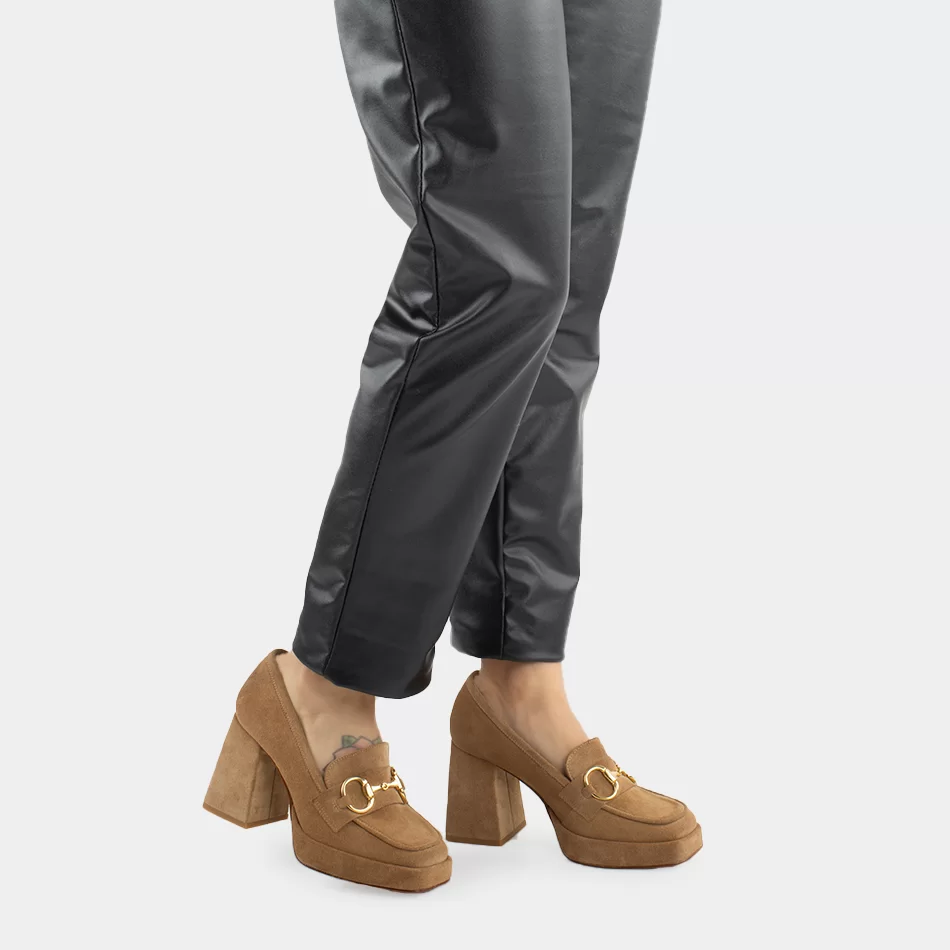 Sapatos com Salto - Camel1 - Armazéns Ronfe