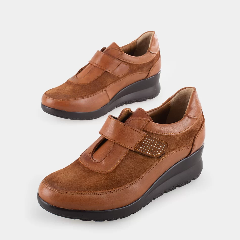 Sapatos com Cunha - Camel1 - Armazéns Ronfe