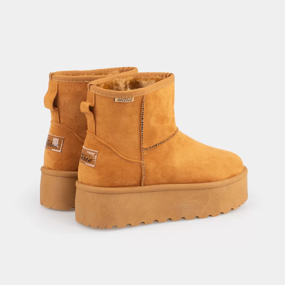 Botas Classic Mini com Plataforma - undefined