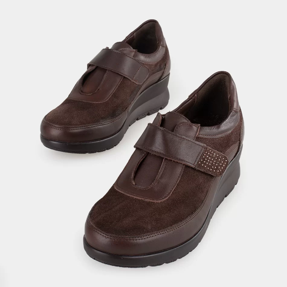 Sapatos com Cunha - undefined