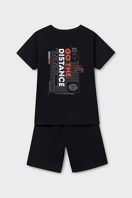 Conjunto malha e t-shirt estampada atrás rapaz - undefined