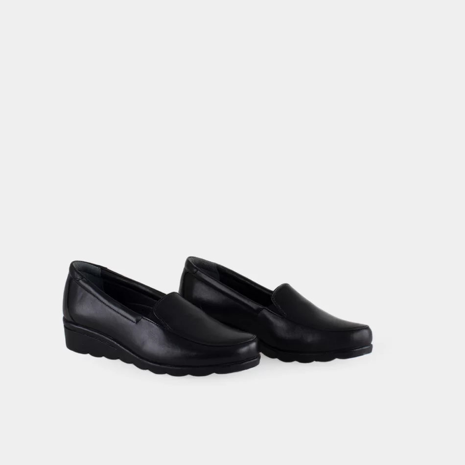Sapatos com Cunha - Preto - Armazéns Ronfe